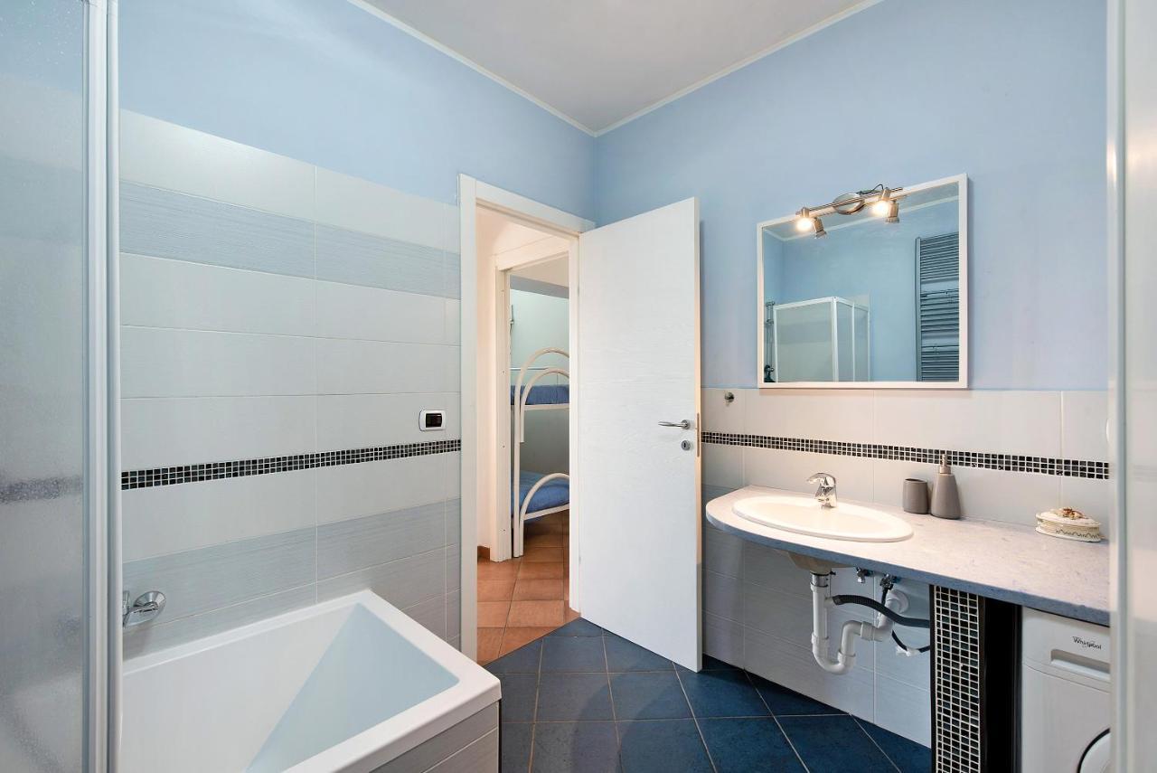 Esclusiva Terrazza Vista Porto Apartman Varazze Kültér fotó